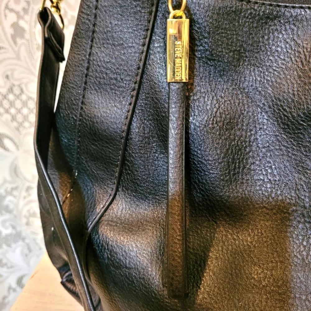 Steve Madden Large Black Leather Tote With Tassels - Picture 7 of 12